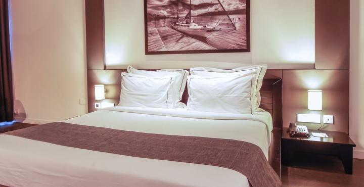 Escape Hotel & Spa بنغالور المظهر الخارجي الصورة